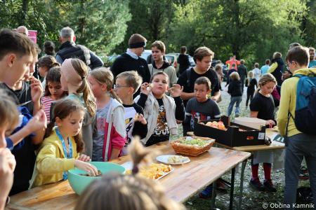 Uspešno izveden 6. dobrodelni tek in pohod v Kamniku  (47)